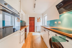 Photo 7- click for photo gallery